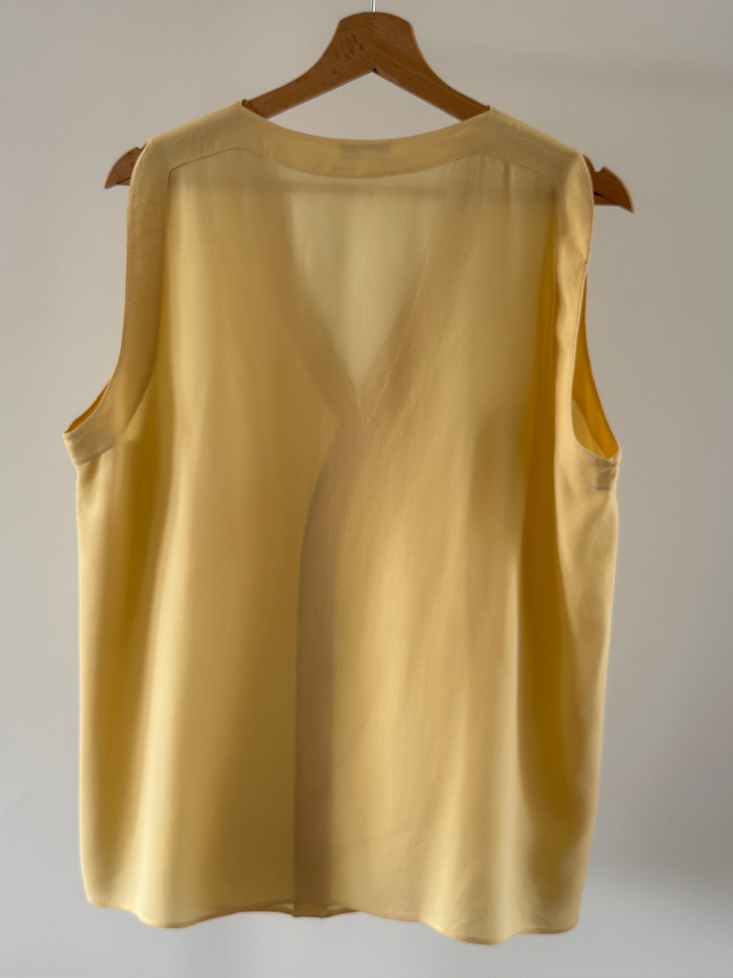 GIORGIO ARMANI Vintage Silk Top