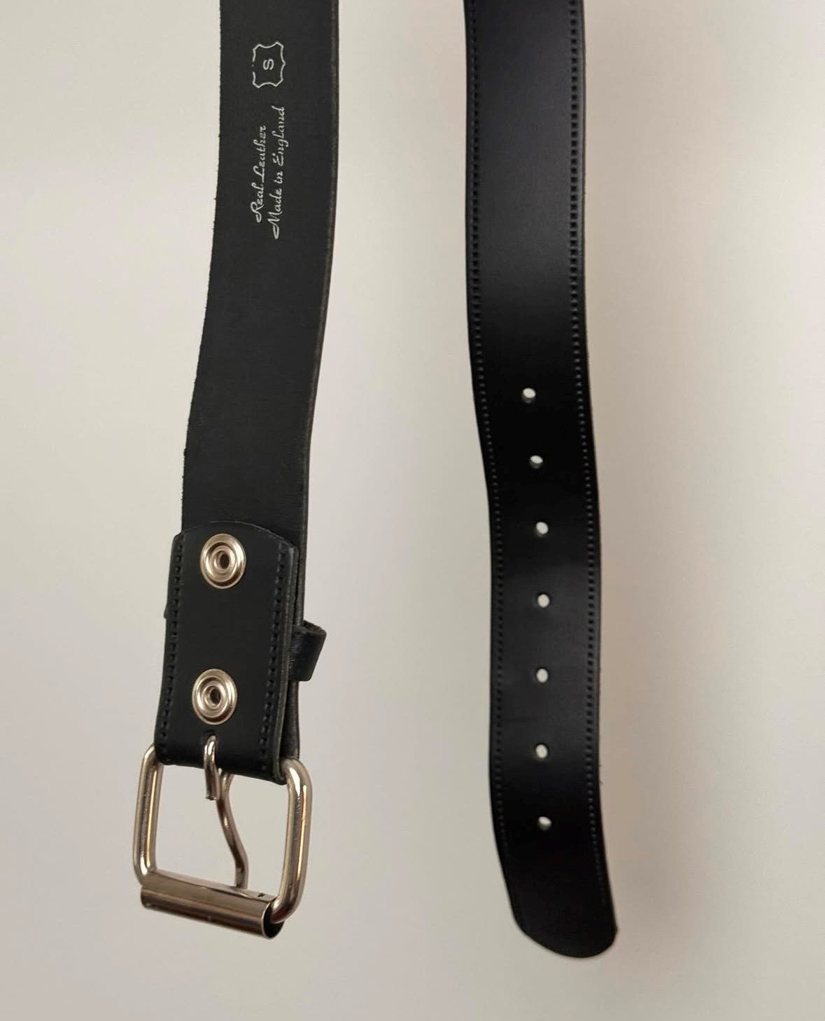VINTAGE Black Leather Belt